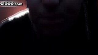 Sexy teenage babe goes crazy sucking porn video