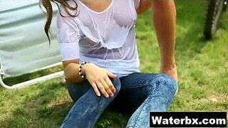 Hot Gal Doing Pee Hardcore Sex porn video